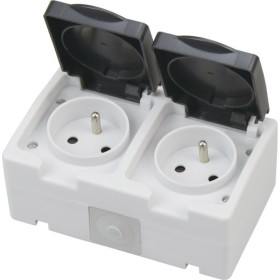 2-Way Surface mounted Grounded-Socket ATOM with cover IP54 16A French Type E